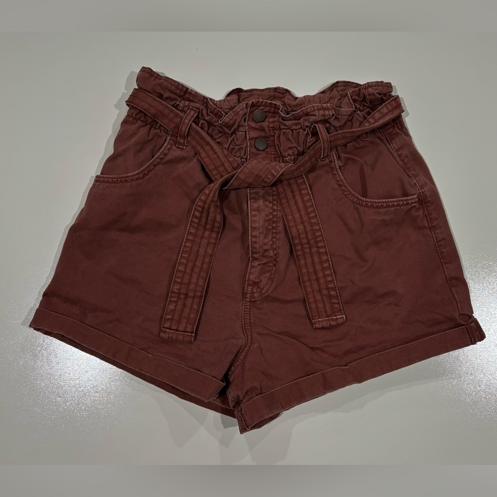 Abercrombie & Fitch High-Waisted Brown Shorts Size Medium